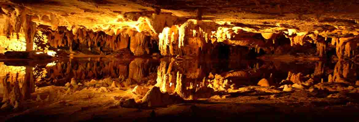 Damlatas Cave , Antalya  Halal Trip