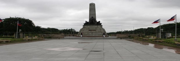 Luneta Park , Manila | Halal Trip