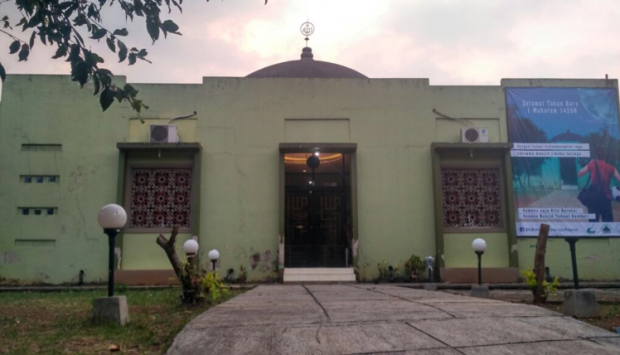 Post Image