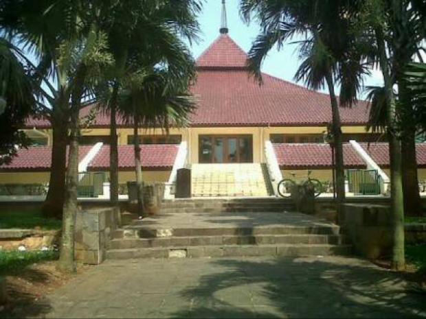 Post Image