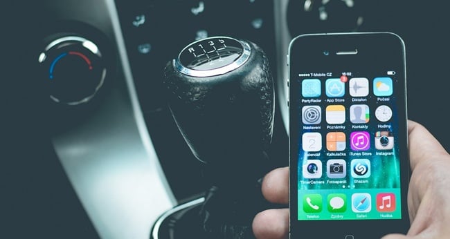 How Has Technology Helped Change Travel?