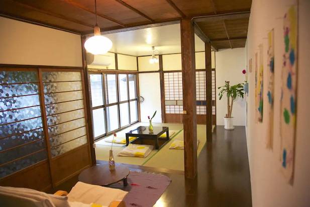 Decoboco Hanare Airbnb in Japan 