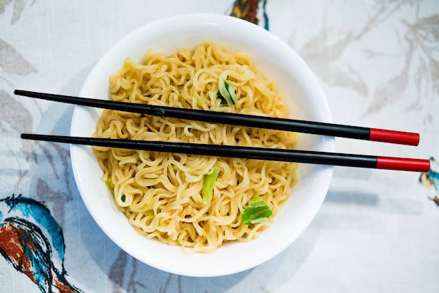 easy garlic ramen