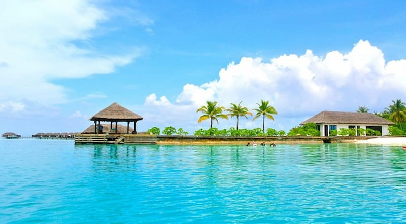 Best 5 Romantic Getaways & Honeymoons in Maldives