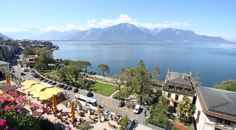 10 Must-Visit Attractions in Switzerland