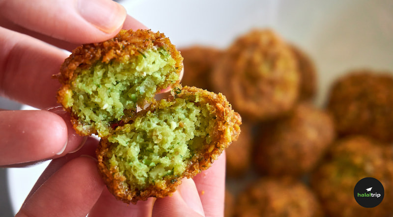 Food Adventures: Halal Exotic Delights That You Should Try at Least Once