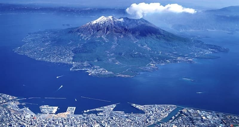 Where can you find Halal Food and Mosques in Kagoshima?