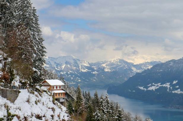 Interlaken Switzerland Winter Muslim-Friendly