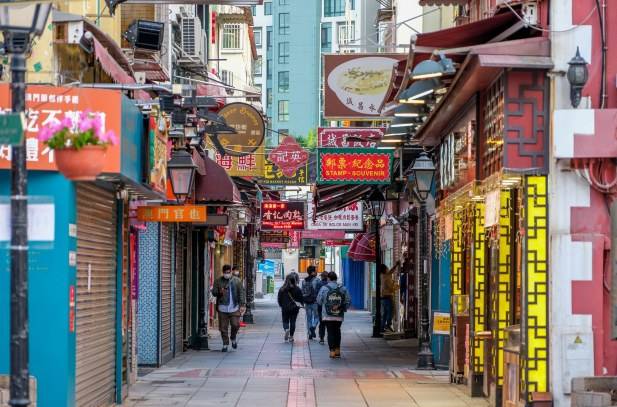 Rua do Cunha Macao Muslim-Friendly Shopping