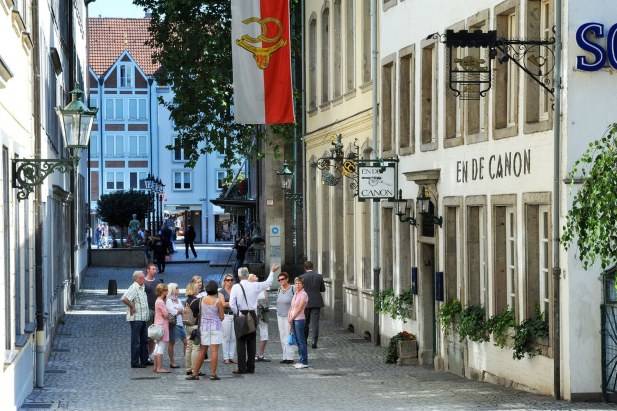 Altstadt Dusseldorf - Muslim-Friendly Cities in Germany