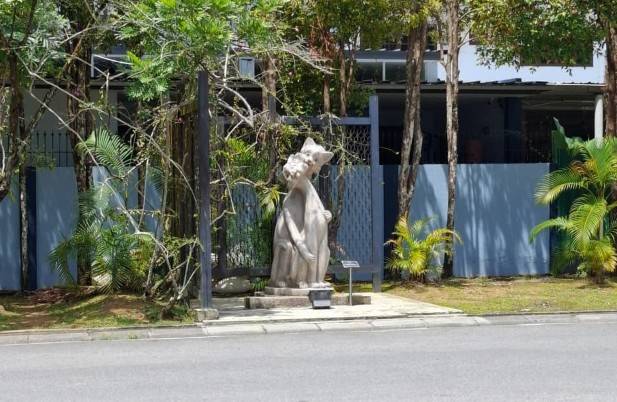 Cat Statue in Kuching Sarawak Taman Persahabatan