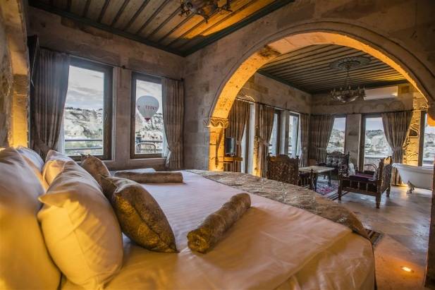 Sah Saray Cave Suites Rooms
