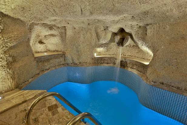 Sah Saray Cave Suites Private Pools