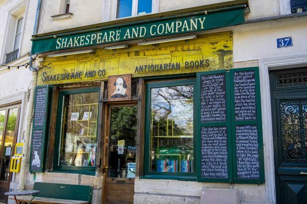 Shakespeare and Company Books Paris