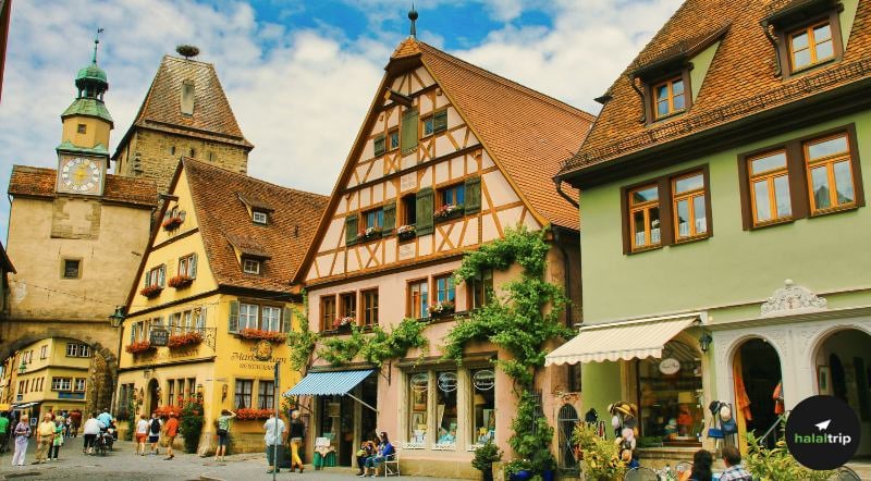Step Back in Time: A Muslim-Friendly Guide to Germany’s Historic Old Towns and Districts