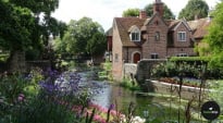 A Halal Traveler Guide to England’s Prettiest Muslim-Friendly Cities