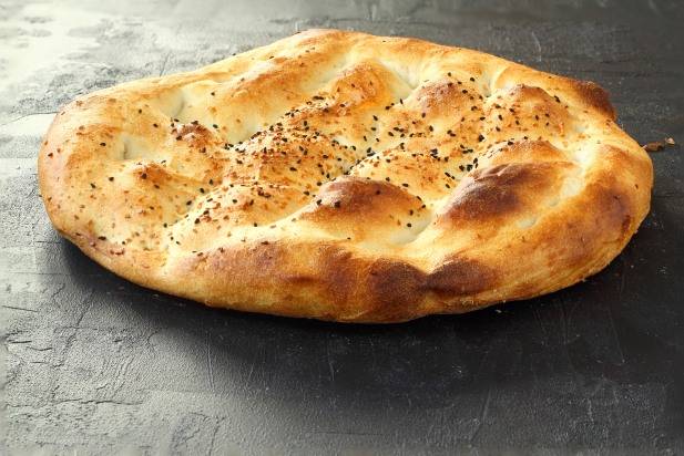 Ramadan Food: Ramazan Pidesi Turkey
