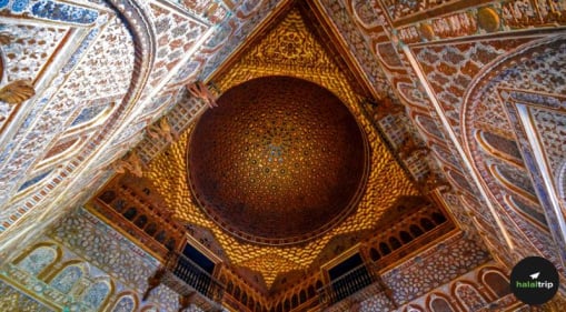 Menjelajahi Jiwa Andalusia di Kota Cordoba, Granada, & Sevilla