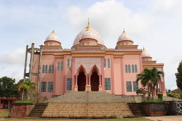 Masjid Raya An-Nur Bintan Indonesia Pink Mosque