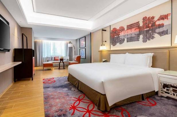 voco Guangzhou Shifu Hotel China Crescent Rated