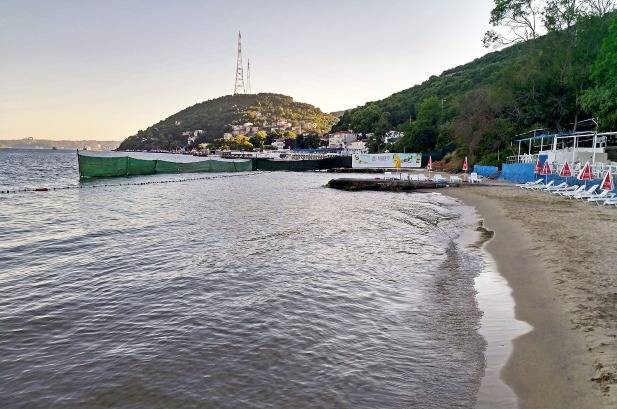 Sarıyer Altınkum Beach Istanbul