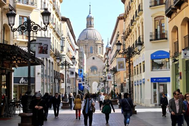 Jalan Alfonso I Zaragoza Spanyol