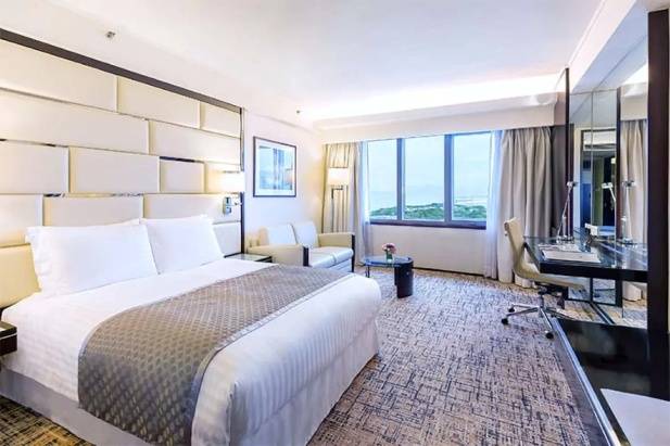 Regal Airport Hotel Hong Kong