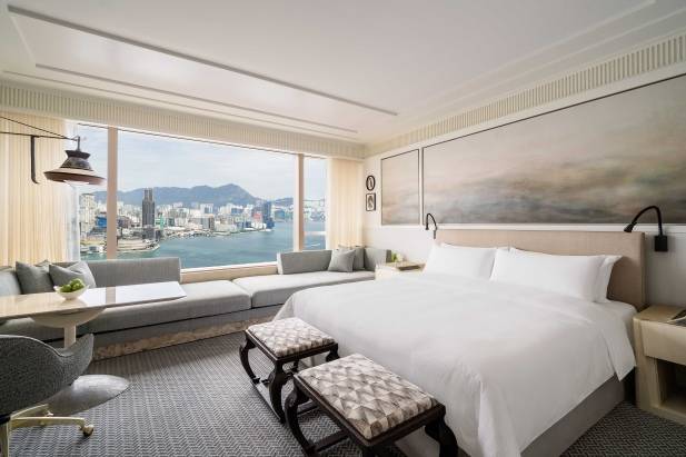 Island Shangri-La Hong Kong Hotel